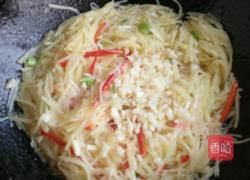 糖醋土豆丝的做法图解5