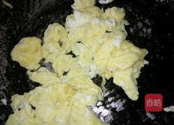 彩椒炒鸡蛋的做法图解6
