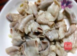 猪粉肠煲咸菜苦瓜汤的做法图解4