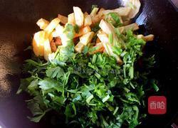 排骨烧土豆芹菜的做法图解11