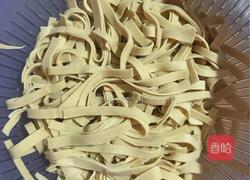 红椒豆腐皮的做法图解3