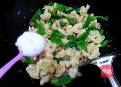 肉沫圆椒炒菜花的做法图解7