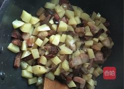 土豆腊肉焖大米饭的做法图解9