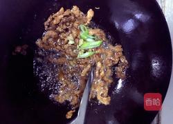 肉炒绿豆芽的做法图解4
