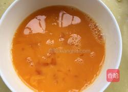 西红柿炒鸡蛋（一人量）的做法图解1