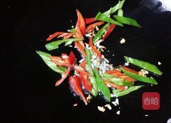 蒜香双椒金针菇的做法图解7