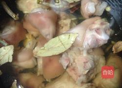 石斛炖猪脚的做法图解2