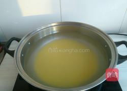 小米粥的做法图解2