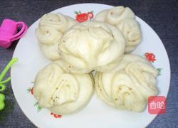 芝麻椒盐花卷的做法图解17