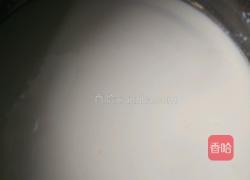 自制炼乳的做法图解1