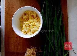 韭菜千层饼的做法图解7