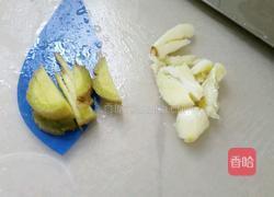 五花肉炒芥兰的做法图解4