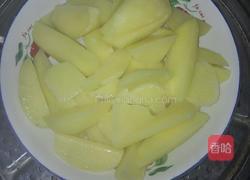 甜蜜浪漫土豆山的做法图解1