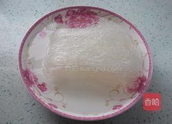 卷心菜炒粉丝的做法图解3