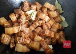 腊汁肉夹馍的做法图解2