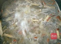 鸽子药膳汤的做法图解4