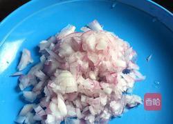 海鲜意面的做法图解2