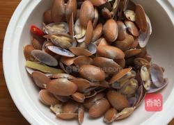 蛤蜊丝瓜汤的做法图解4