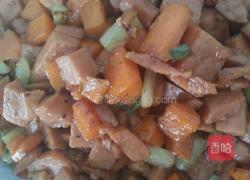 胡萝卜炒火腿的做法图解4