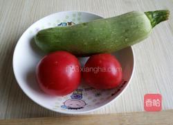 蒜蓉西葫芦的做法图解1