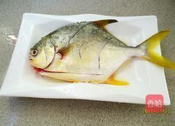 清蒸鲳鱼的做法图解1