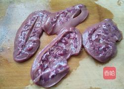 爆炒腰花的做法图解1