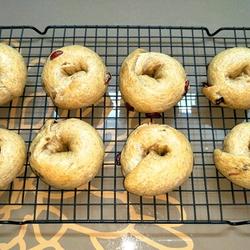 益糖全麦肉桂蔓越莓贝果(糖尿病糖友食谱)(减肥瘦身适用)的做法[图]