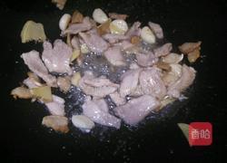 土猪肉炒笋干的做法图解8