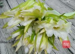 上汤丸子霸王花的做法图解1