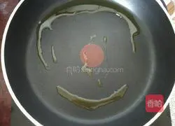 Illustration of how to make egg pancakes with green onion 3
