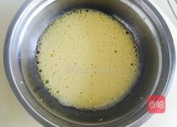 六寸戚风蛋糕的做法图解3