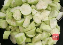 丝瓜汤的做法图解3