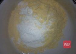 芹菜叶火腿煎饼的做法图解1