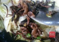 白菜炒蘑菇的做法图解5