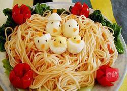 小鸡一家芝士意番茄面的做法图解3