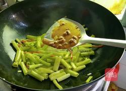 炒空心菜杆的做法图解7