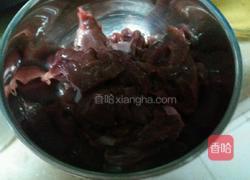 豆豆炒猪肝的做法图解1