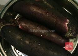 凉拌茄子的做法图解1