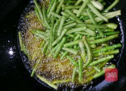 干煸豇豆的做法图解5