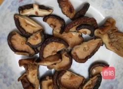香菇烧鸡的做法图解4
