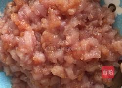 生菜包肉的做法图解2