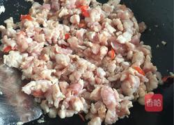 生菜包肉的做法图解3