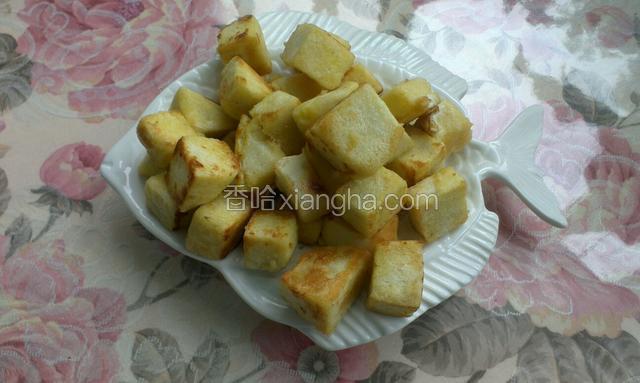 馒头成金黄色盛出备用