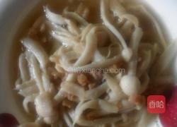海鲜菇爆打猪八戒的做法图解3