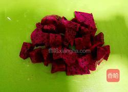 红心火龙果酸奶蛋糕的做法图解2