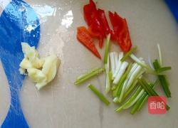 木耳炒肉的做法图解3