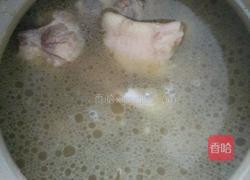 老母鸡香菇砂锅煲的做法图解2