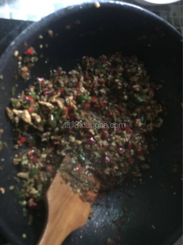 中火炒，炒至入味