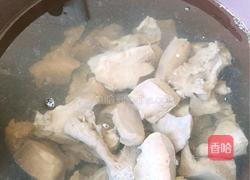 枸杞猪心汤的做法图解2