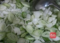 尖椒炒大葱的做法图解4